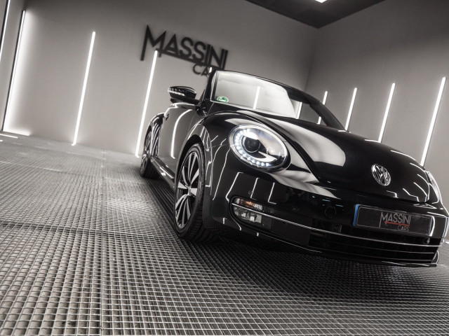 VOLKSWAGEN Beetle Cabrio 1.4 TSI 160cv DSG Design