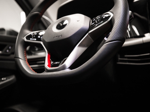 VOLKSWAGEN Golf GTI Clubsport 2.0 TSI 221kW 300CV DSG
