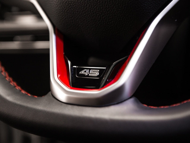 VOLKSWAGEN Golf GTI Clubsport 2.0 TSI 221kW 300CV DSG