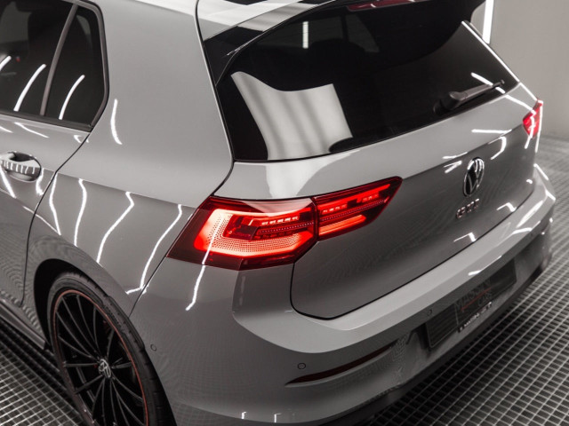 VOLKSWAGEN Golf GTI Clubsport 2.0 TSI 221kW 300CV DSG