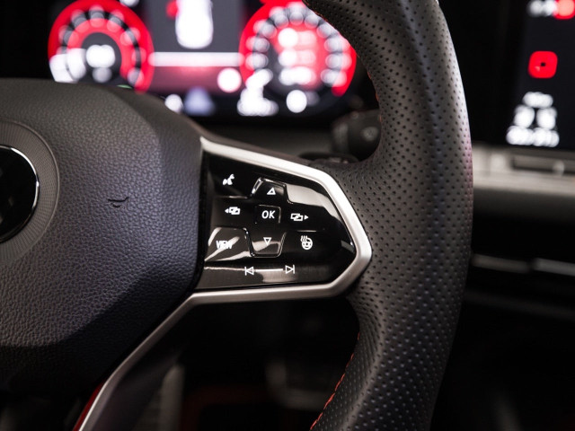 VOLKSWAGEN Golf GTI Clubsport 2.0 TSI 221kW 300CV DSG