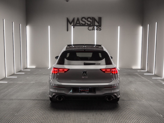 VOLKSWAGEN Golf GTI Clubsport 2.0 TSI 221kW 300CV DSG