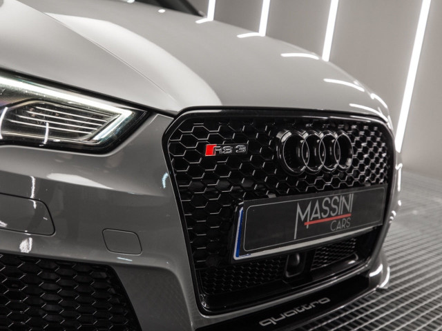 AUDI A3 2.5 TFSI RS3 S tronic quattro Sportback