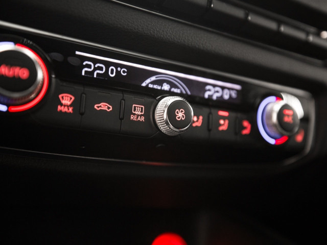 AUDI A3 2.5 TFSI RS3 S tronic quattro Sportback