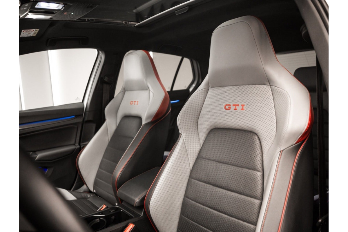 VOLKSWAGEN Golf GTI 2.0 TSI... 2