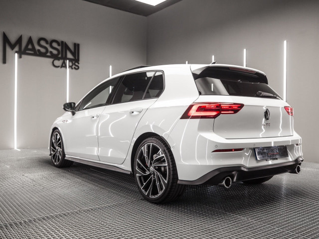 VOLKSWAGEN Golf GTI 2.0 TSI 180kW 245CV DSG