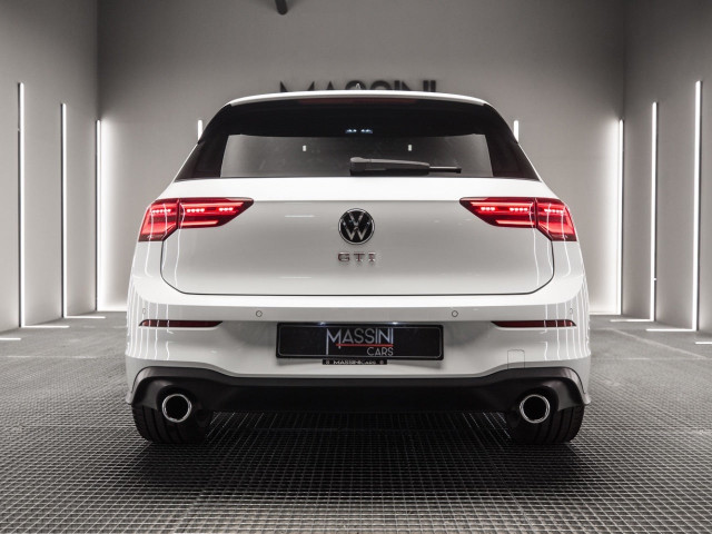 VOLKSWAGEN Golf GTI 2.0 TSI 180kW 245CV DSG