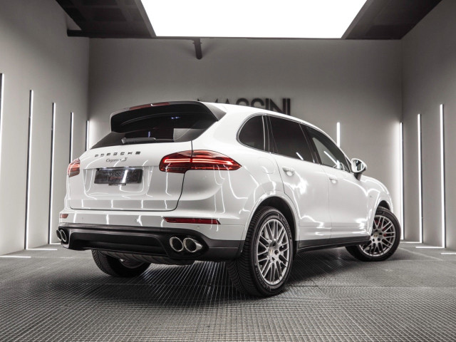 PORSCHE Cayenne Diesel