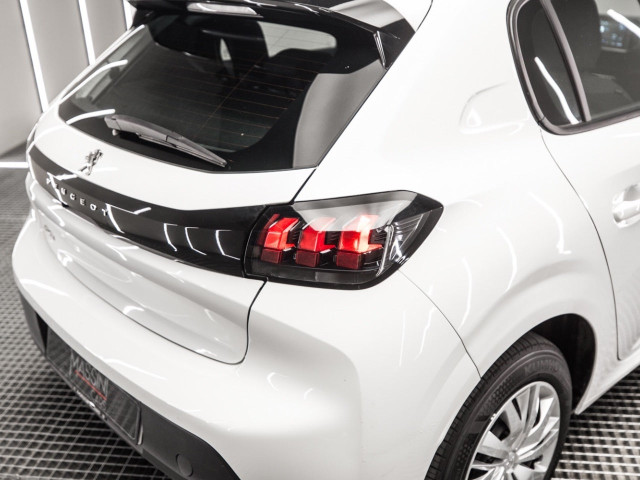 PEUGEOT 208 BlueHDi 73kW 100CV Active