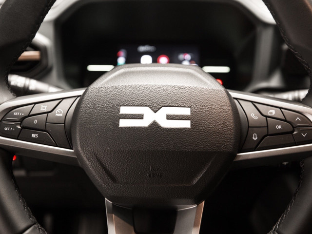 DACIA Duster Extreme TCE 96kW 48v 130CV 4X2