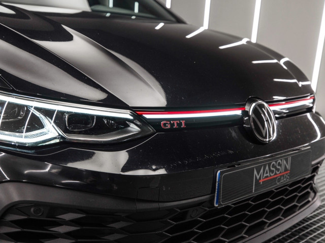 VOLKSWAGEN Golf GTI Clubsport 2.0 TSI 221kW 300CV DSG