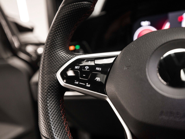 VOLKSWAGEN Golf GTI Clubsport 2.0 TSI 221kW 300CV DSG