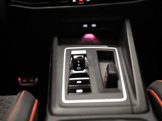 VOLKSWAGEN Golf GTI Clubsport 2.0 TSI 221kW 300CV DSG