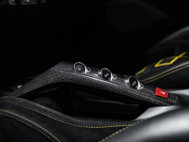 FERRARI 488 GTB