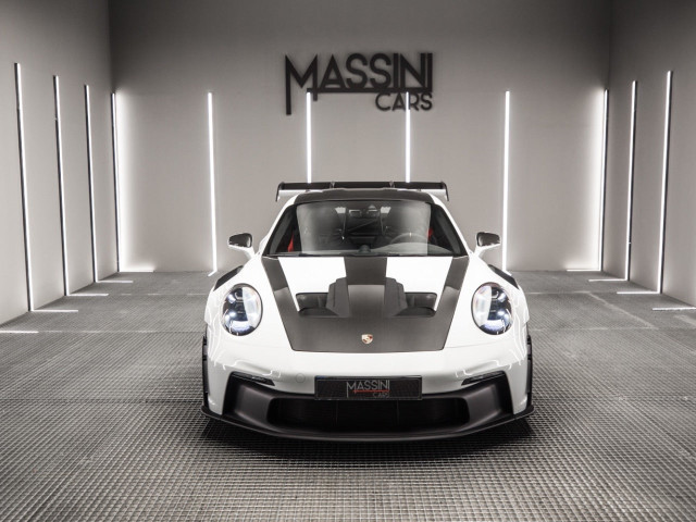 PORSCHE 911 GT3 RS