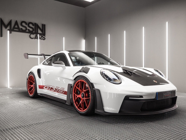 PORSCHE 911 GT3 RS