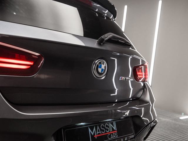 BMW Serie 1 M140iA