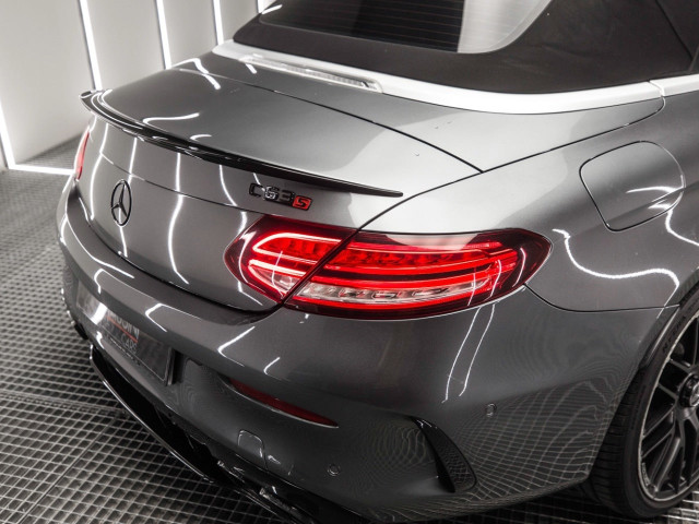 MERCEDES Clase C Cabrio AMG 63 S