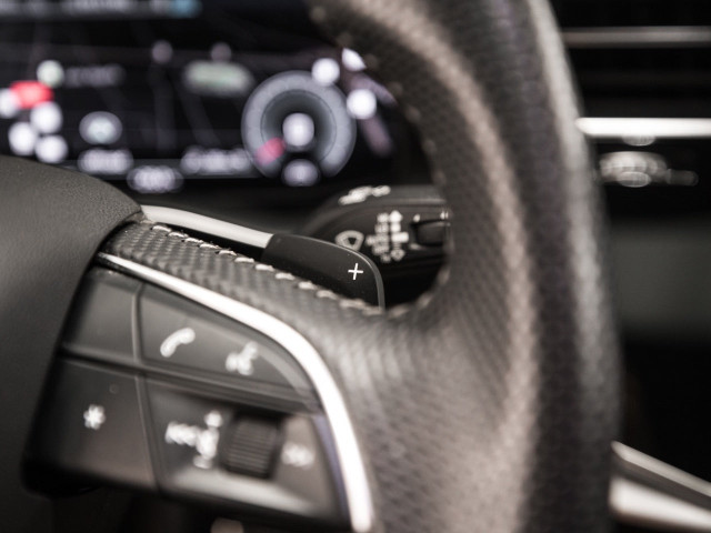 AUDI Q7 S line 45 TDI 170kW 232CV quat. tip.