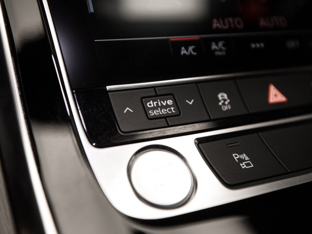 AUDI Q7 S line 45 TDI 170kW 232CV quat. tip.