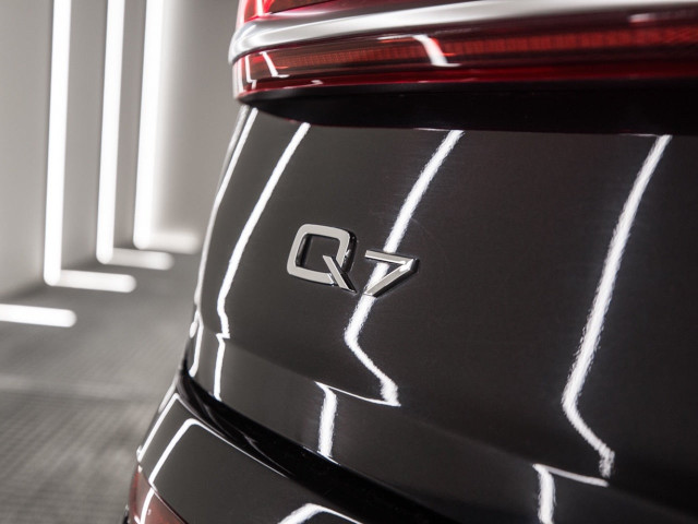 AUDI Q7 S line 45 TDI 170kW 232CV quat. tip.