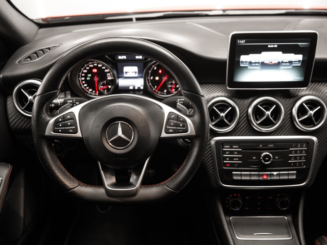 MERCEDES Clase A 200 d AMG Line