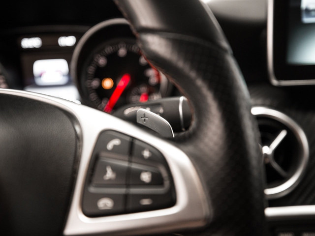 MERCEDES Clase A 200 d AMG Line