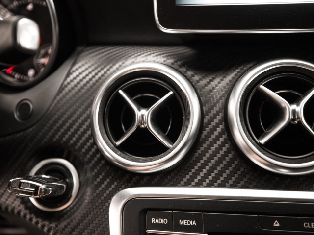 MERCEDES Clase A 200 d AMG Line