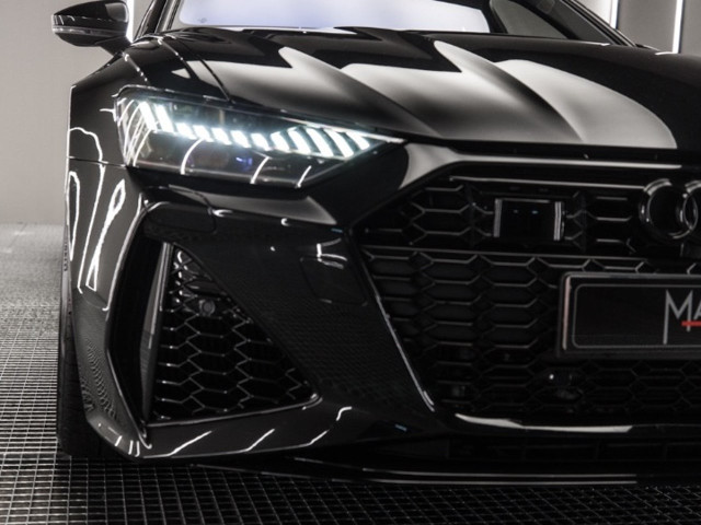 AUDI A6 RS 6 Avant TFSI quattro