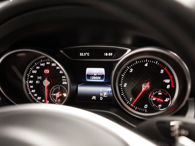 MERCEDES Clase A 200 d Motorsport Edition