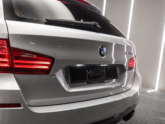 BMW Serie 5 M550dA xDrive Touring