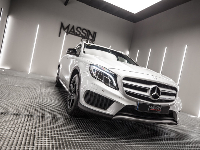 MERCEDES Clase GLA 200 d AMG Line