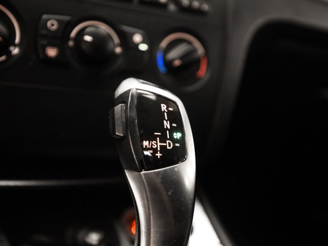 BMW Serie 1 118d Auto