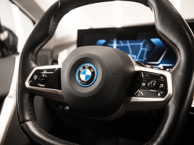 BMW iX xDrive40