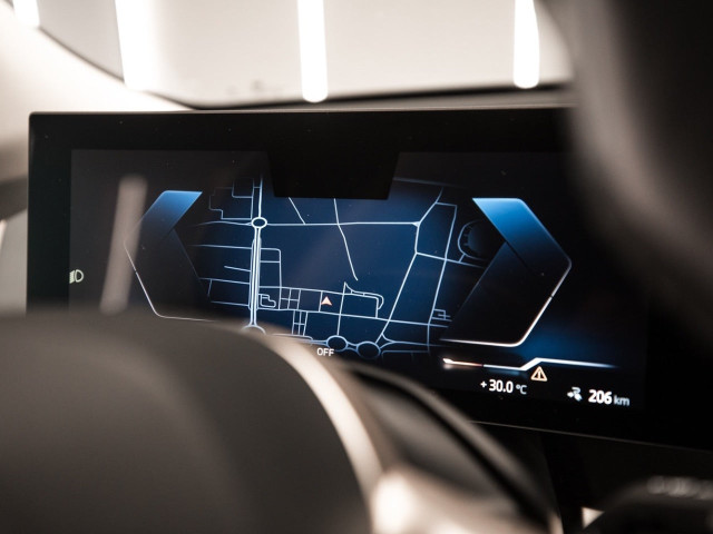 BMW iX xDrive40