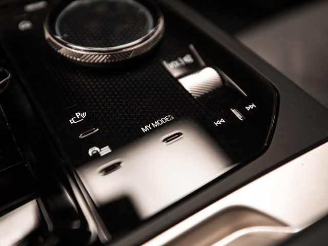 BMW iX xDrive40