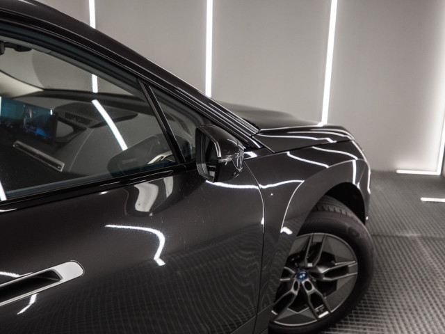 BMW iX xDrive40
