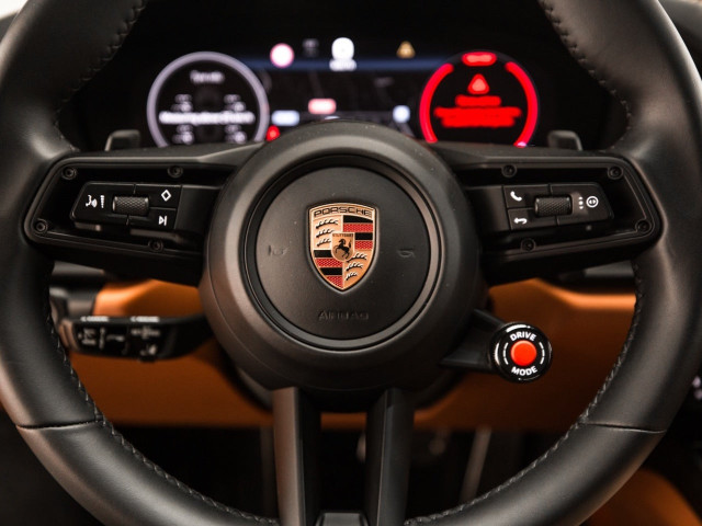 PORSCHE 911 Carrera GTS Coupe