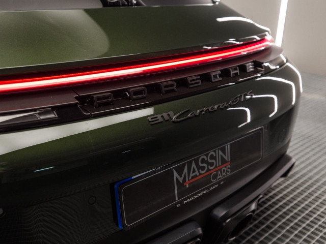 PORSCHE 911 Carrera GTS Coupe