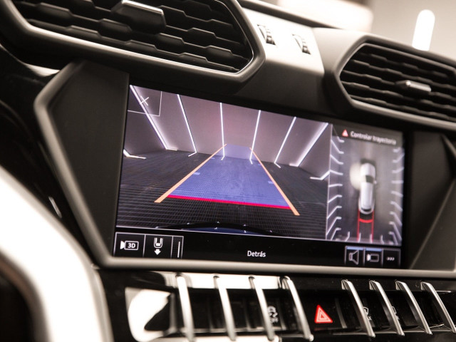 LAMBORGHINI URUS CARBONO