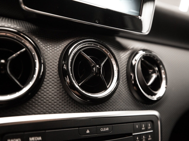 MERCEDES Clase A 180 d