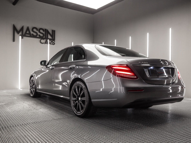 MERCEDES Clase E 200