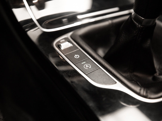 MERCEDES Clase E 200