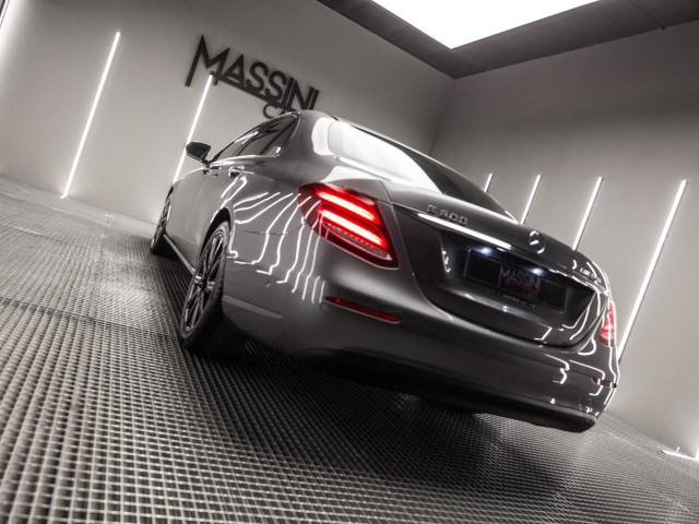 MERCEDES Clase E 200
