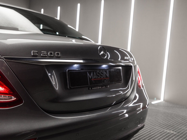 MERCEDES Clase E 200