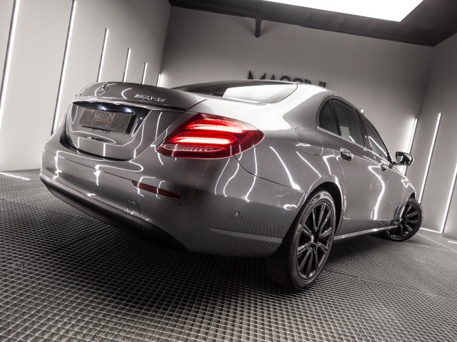 MERCEDES Clase E 200