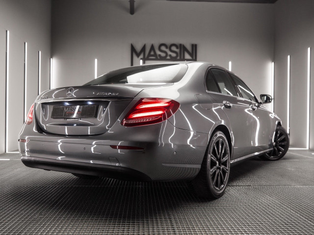 MERCEDES Clase E 200