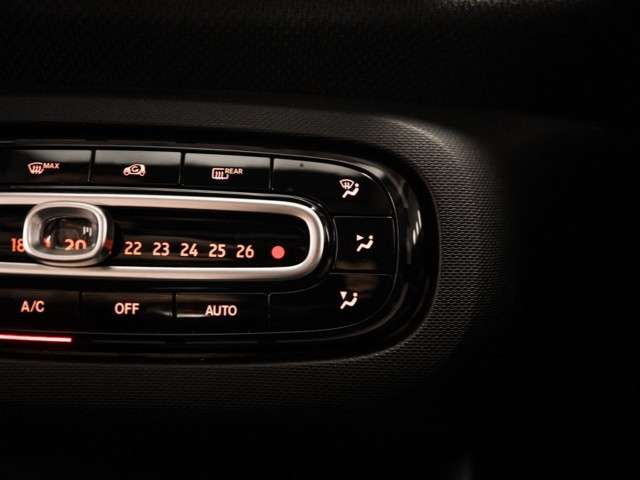 SMART fortwo EQ Ushuaia Limited Edition negro