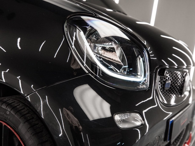 SMART fortwo EQ Ushuaia Limited Edition negro