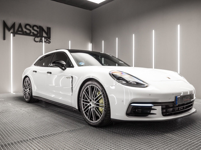 PORSCHE Panamera 4 EHybrid Sport Turismo